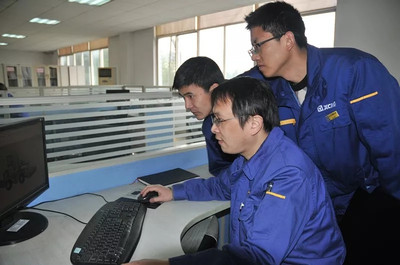 《小草集》: 講述有溫度的人物故事之四十一 計算機技術培訓